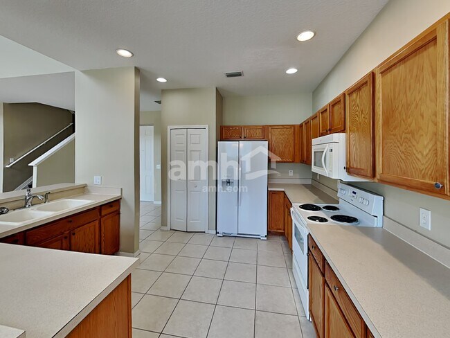 Foto del edificio - 6101 41st St E