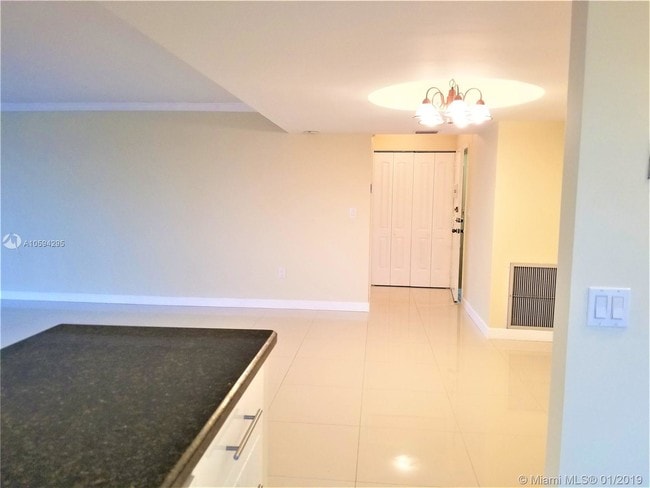 Building Photo - ¤ADMIRALS PORT CONDO