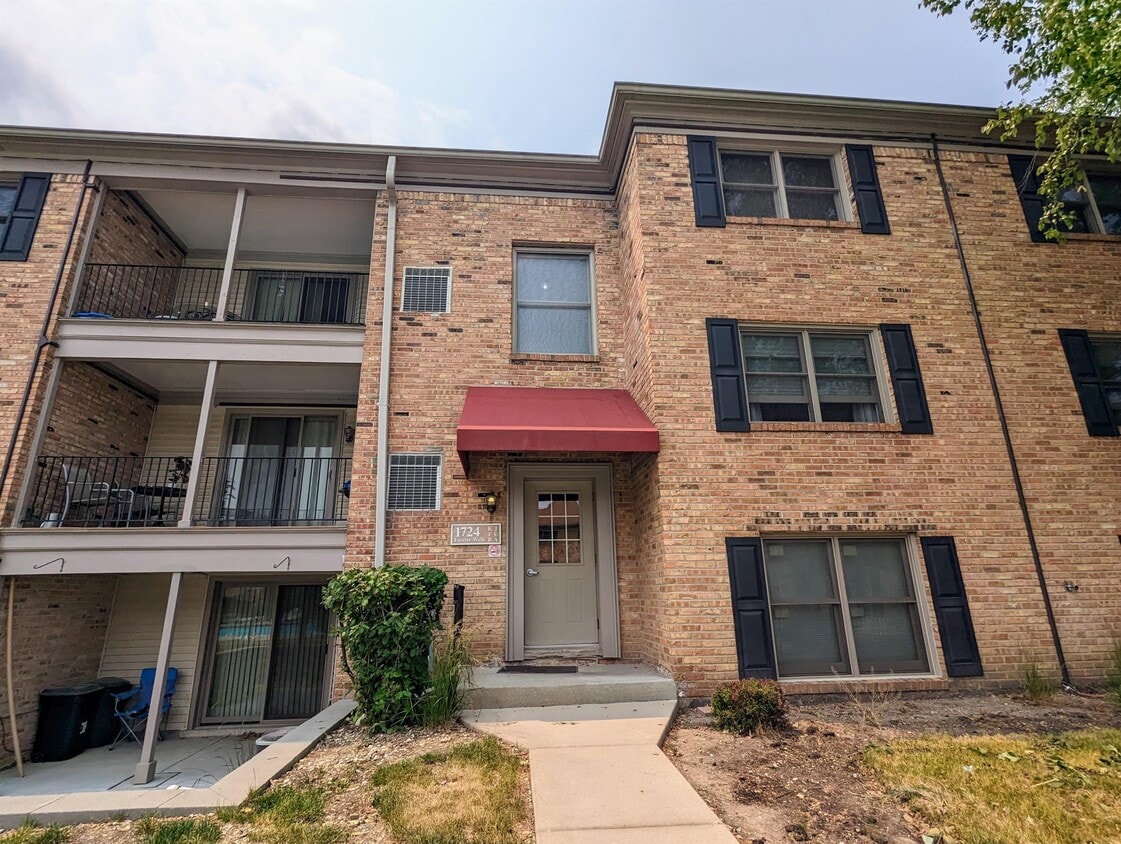 1724 Fayette Walk, Hoffman Estates, IL 60169 Townhome Rentals in