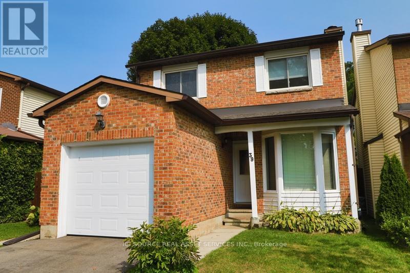 Photo principale - 39 Foxleigh Crescent