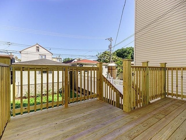 Foto del edificio - 1914 W 21st Pl