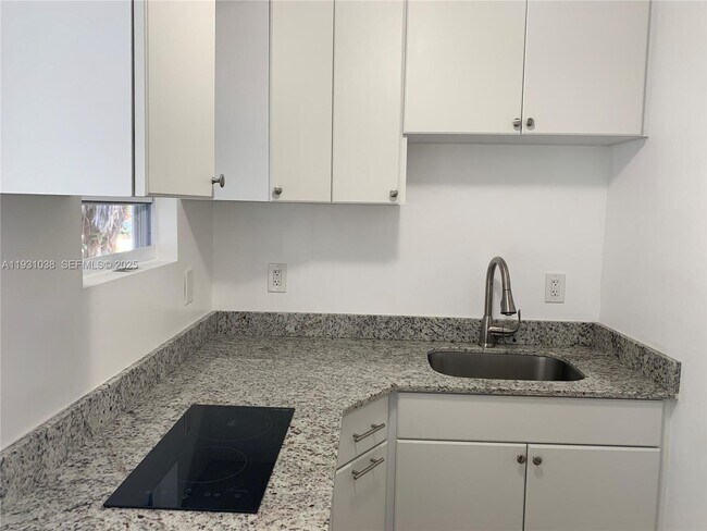 Foto del edificio - 6290 SW 39th St