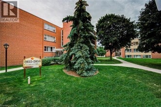 Building Photo - 2052 Courtland Dr