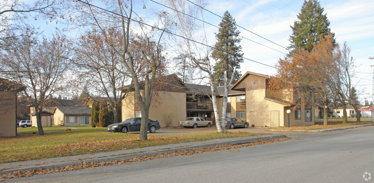Building Photo - Bonners Ferry Apartments