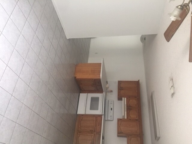 Open layout - 1800 Oasis Ave