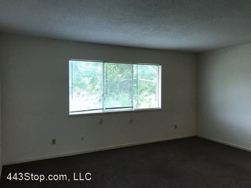 Foto del edificio - 4208 Interstate 70 Dr SE