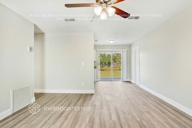 Building Photo - 475 Lear St