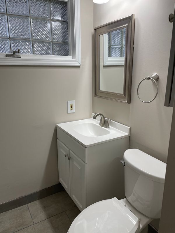 Foto del edificio - 6820 Fredmoor St