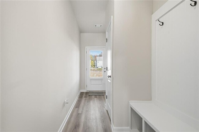 Foto del edificio - 3966 Oakwood Ter Ct