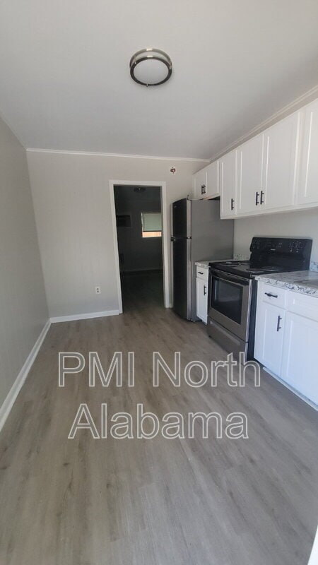 Primary Photo - 3815 Mcvay Street Southwest