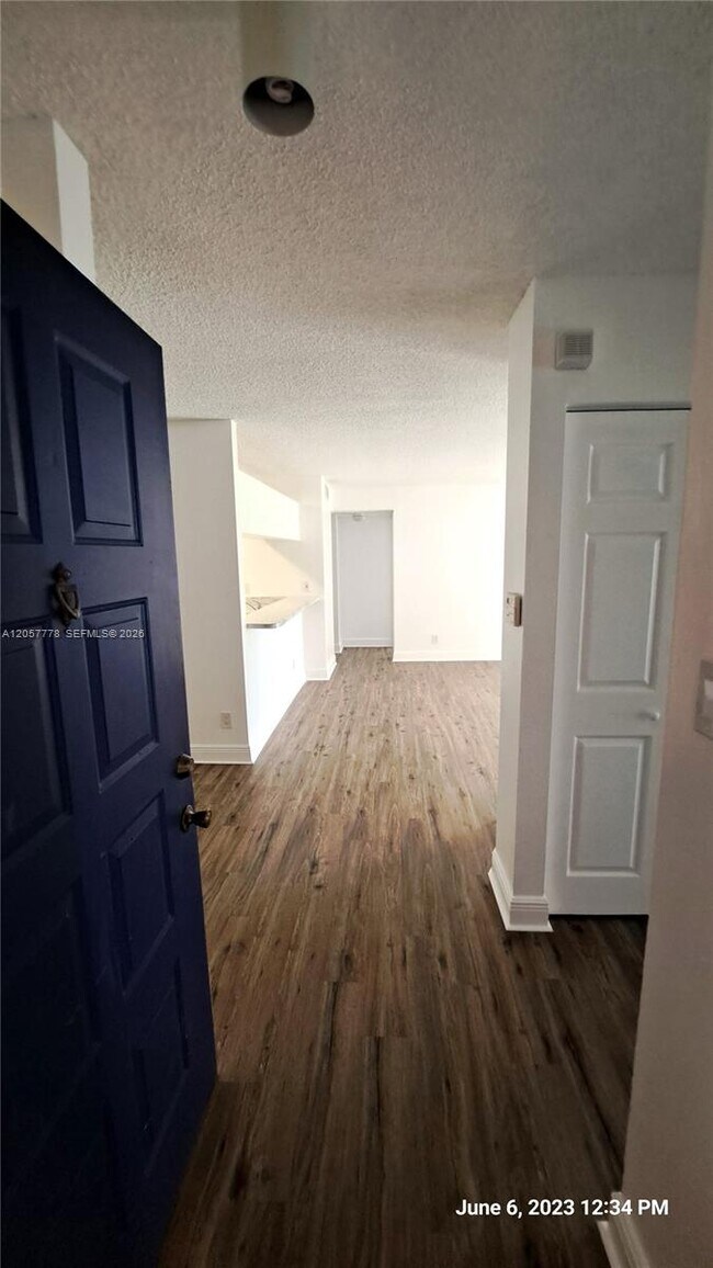 Foto del edificio - 15770 SW 106th Terrace