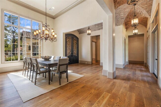 Building Photo - 14102 Bluebird Ln
