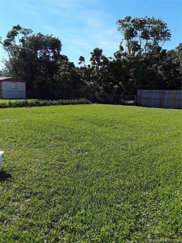 Foto del edificio - 14414 SW 105th Ct