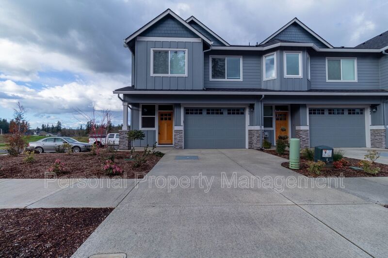 Foto principal - 3755 NW 64th Ave