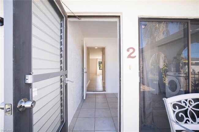 Foto del edificio - 3706 SE 10th Ave