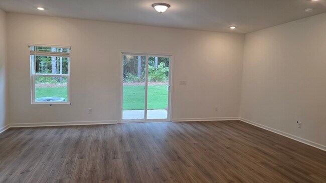 Foto del edificio - 3516 Nimbell Rd
