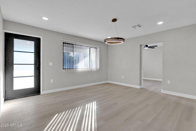 Foto del edificio - 7538 E Garfield St