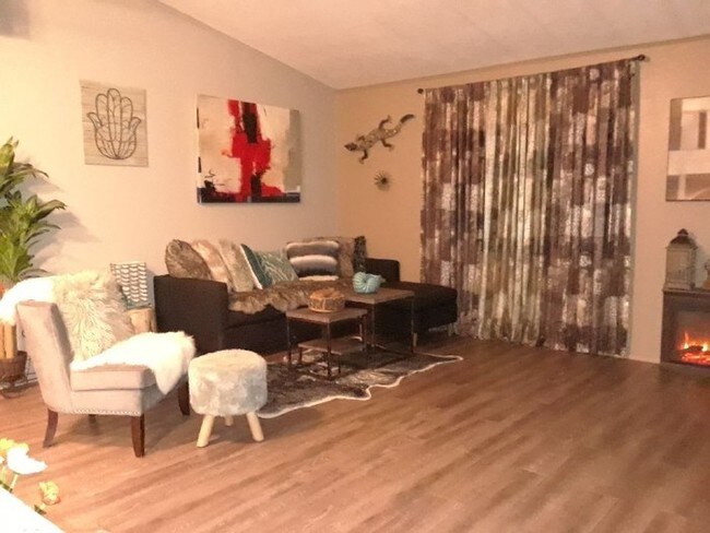 Butterfield Estates Manufactured Home - House for Rent in ...