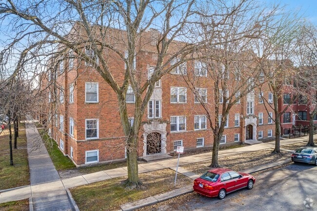 Building Photo - 5137 N Wolcott Ave