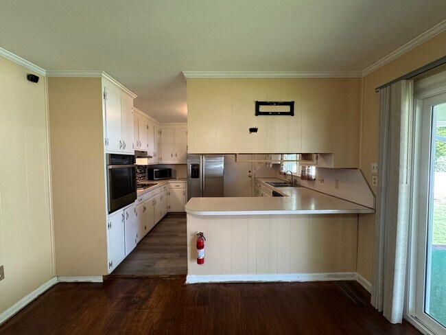 Foto del edificio - 117 Southerland Dr