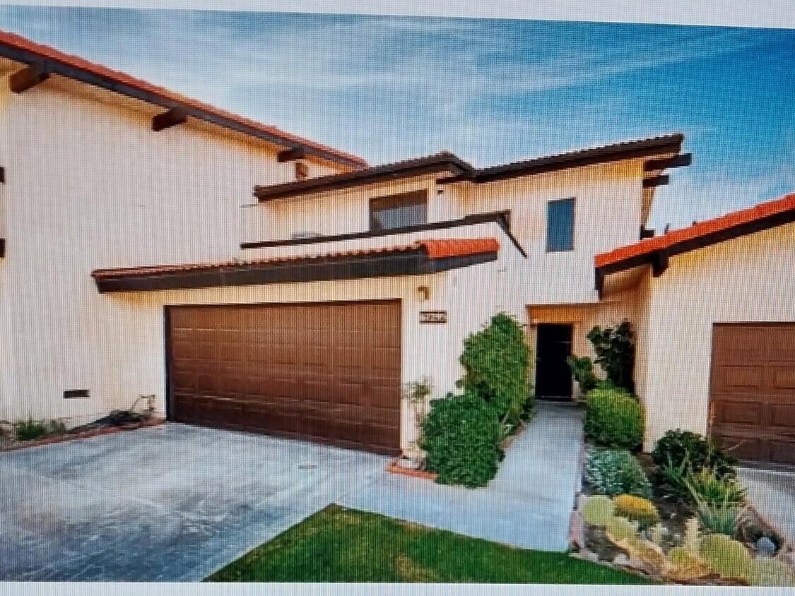 Primary Photo - 67295 Hacienda Ave