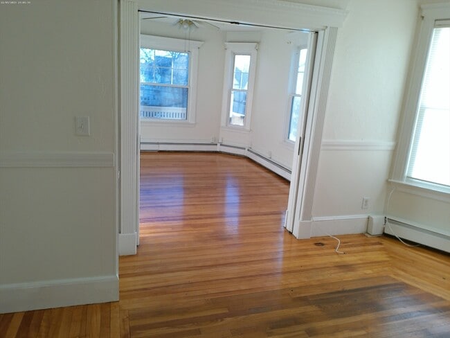 Building Photo - 65-67 4th Ave