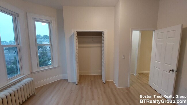 Foto del edificio - 4 Montrose St