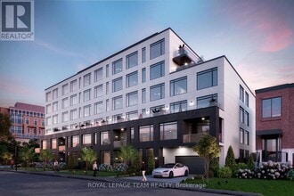 Building Photo - 398 Roosevelt Ave