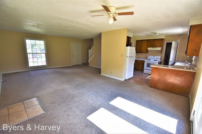 Foto del edificio - 4 br, 2 bath House - 604 Bay Lane