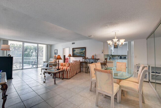 Foto del edificio - 2780 S Ocean Blvd