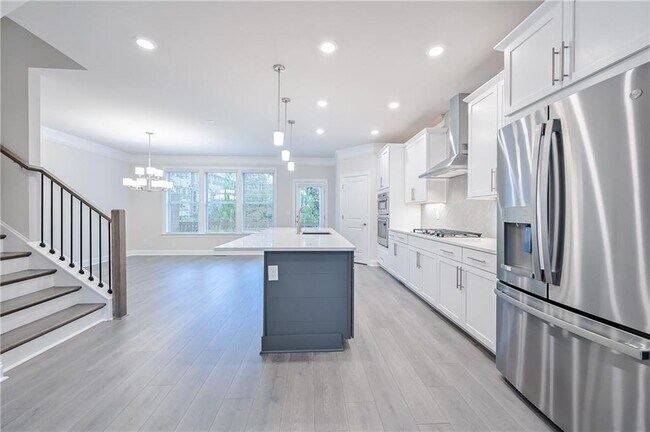 Building Photo - 1356 Live Oak Ln