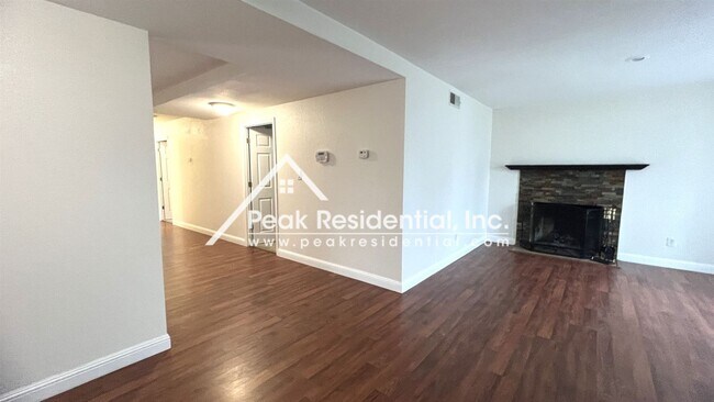 Building Photo - 4 br, 2 bath House - 7718 Farmgate Wy