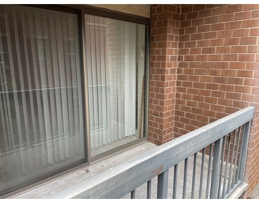 Building Photo - 1265 Beacon St