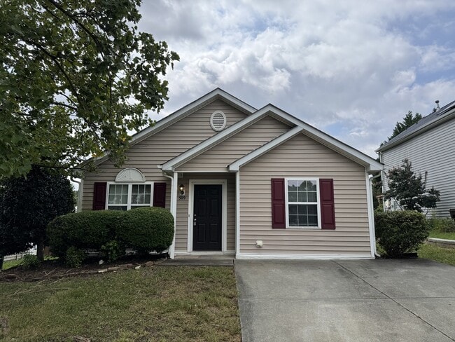 Photo - 509 Cove Hollow Dr (Durham, NC) House