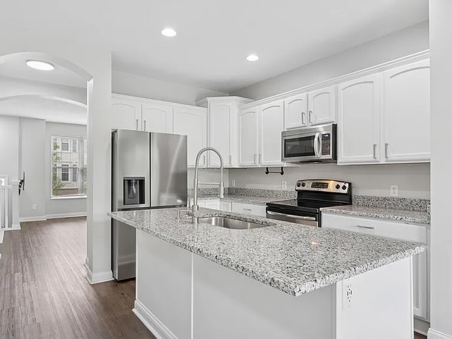 Building Photo - 4136 Cambron Dr