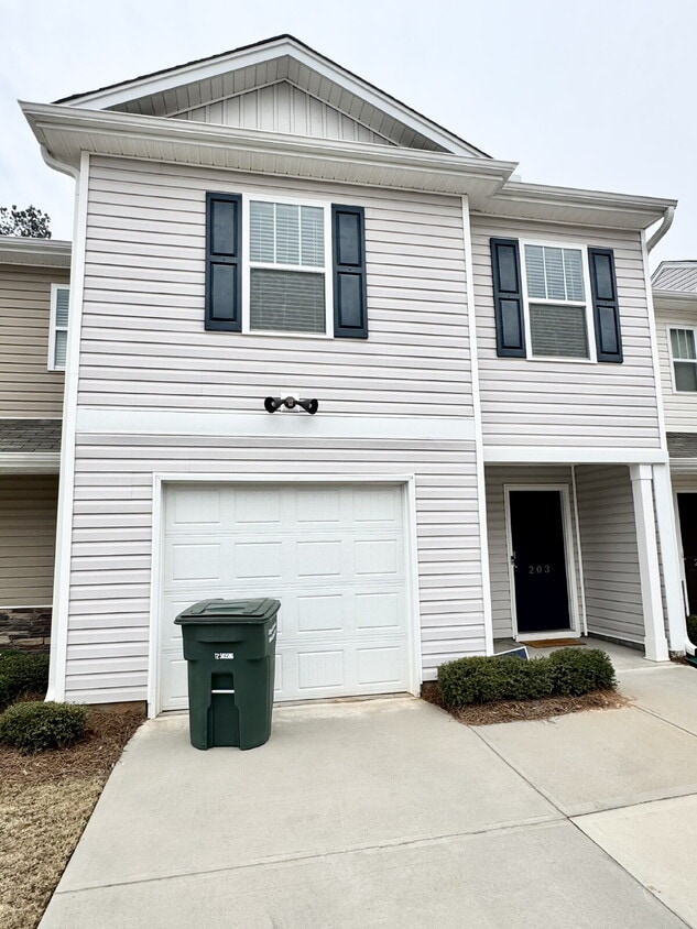 Seneca townhome - Price Just Reduced! - Seneca townhome - Price Just Reduced!