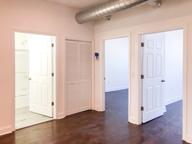 131 E Front St. Unit 1C Plainfield NJ - 131 E Front St