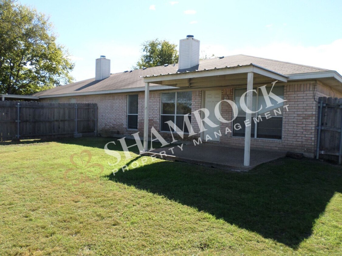 Foto del edificio - Park Place Duplex