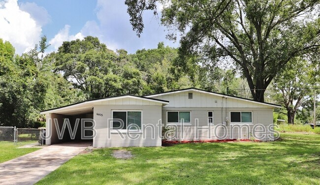 Foto del edificio - 6805 Bambi Ln