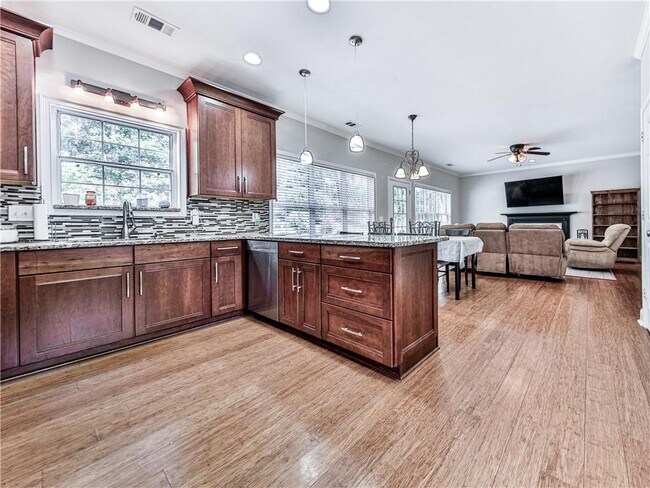 Building Photo - 2019 Township Dr