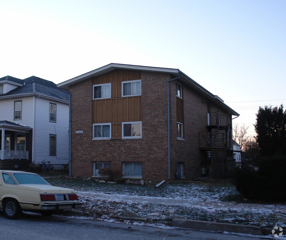 Foto del edificio - 809 1st Ave