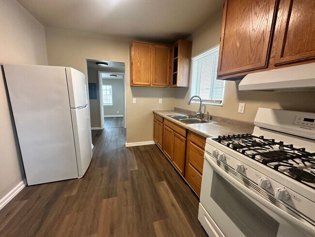 Foto del edificio - Newly Remodeled 2 Bed/1 Bath Home!