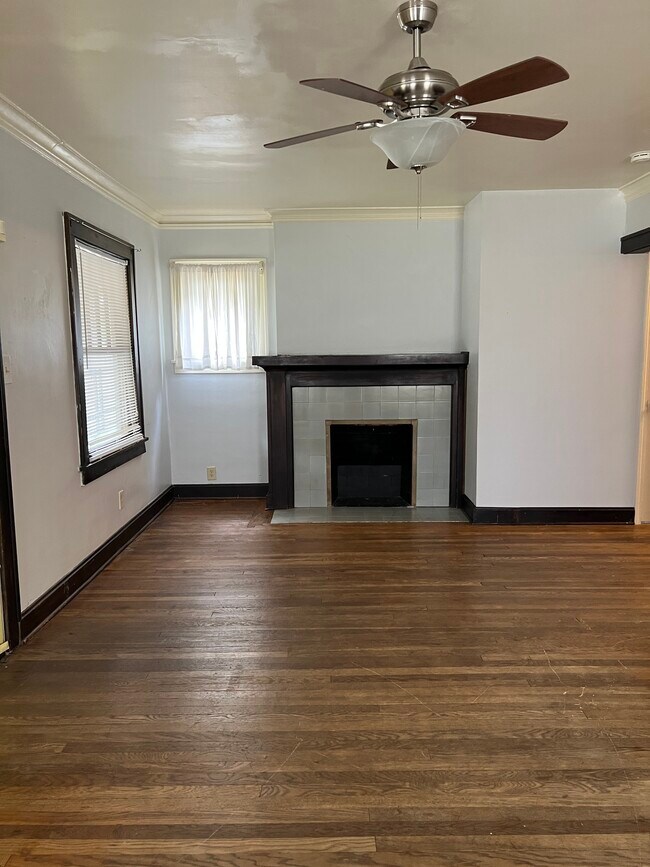 Living Room - 5105 Virginia Ave