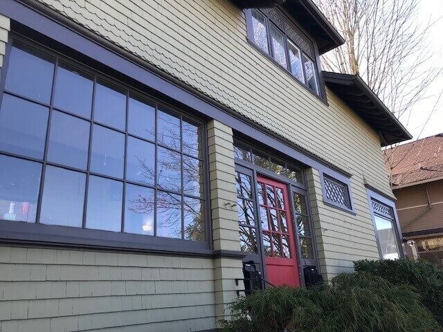 Primary Photo - 910 N Garden St