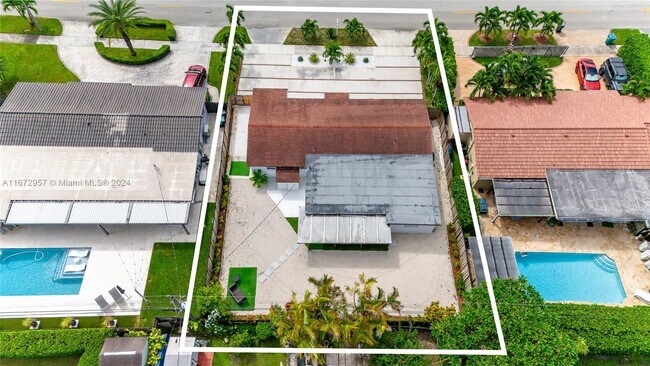 Foto del edificio - 9431 SW 62nd St