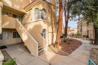 Building Photo - 2251 Wigwam Pkwy