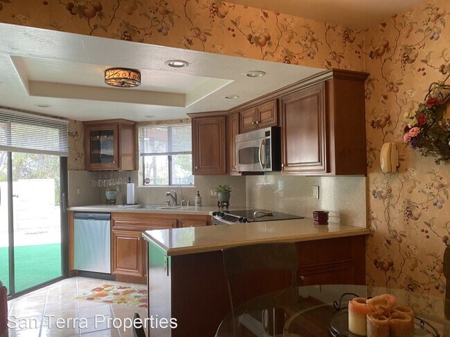Foto del edificio - 3 br, 3 bath House - 4756 Mayita Way