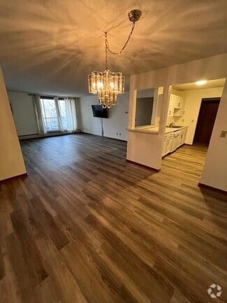 Building Photo - 4625 Minnetonka Blvd