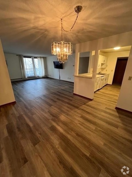 Building Photo - 4625 Minnetonka Blvd