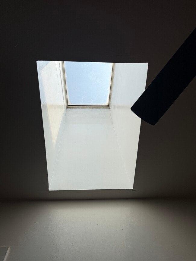 Foto del edificio - 13 Schaefer St